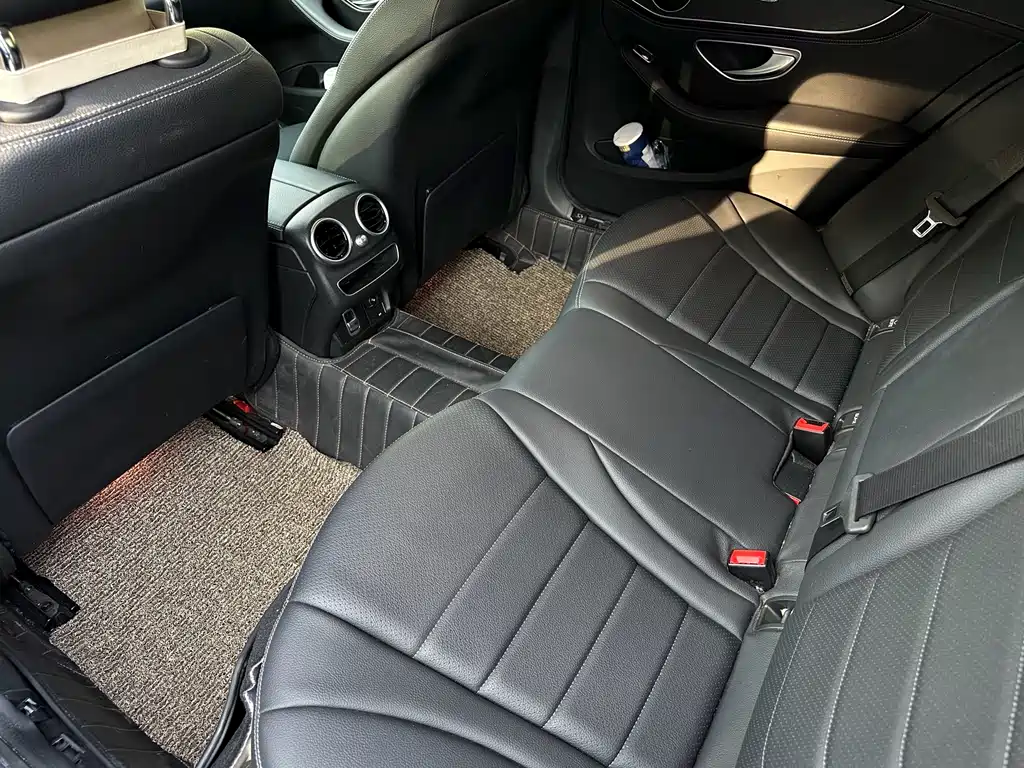 Mercedes-Benz C-Class 2020 — фото 13