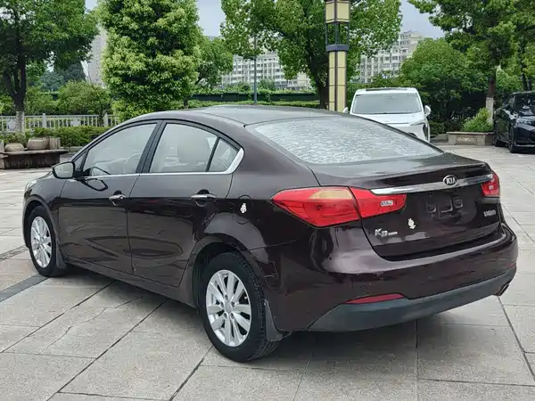Kia K3 2013
