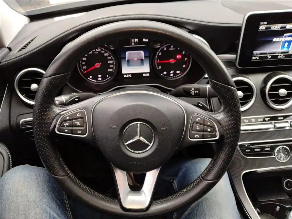 Mercedes-Benz C-Class 2018 — фото 7