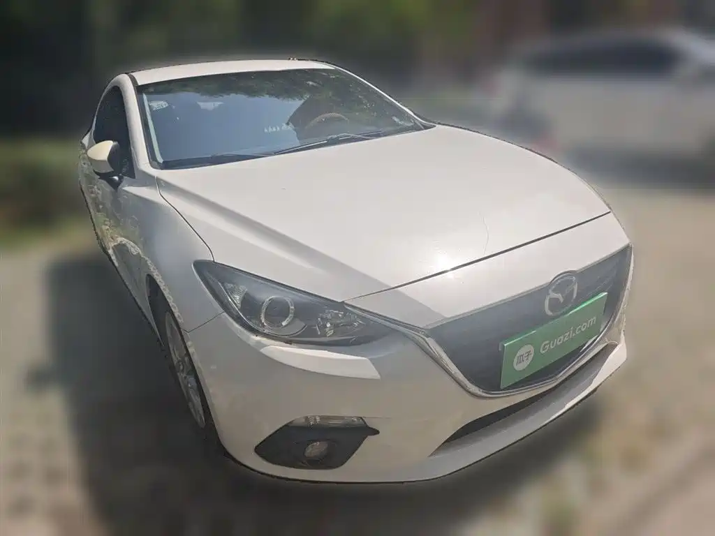 Mazda 3 Axela 2015 — фото 3