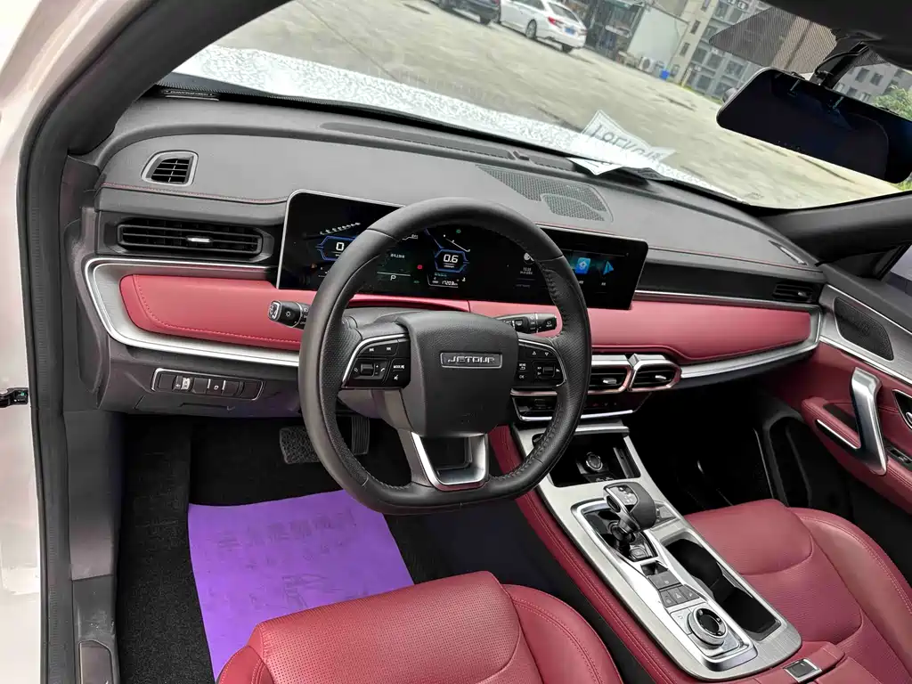 Jetour X70 PLUS 2022 — фото 12