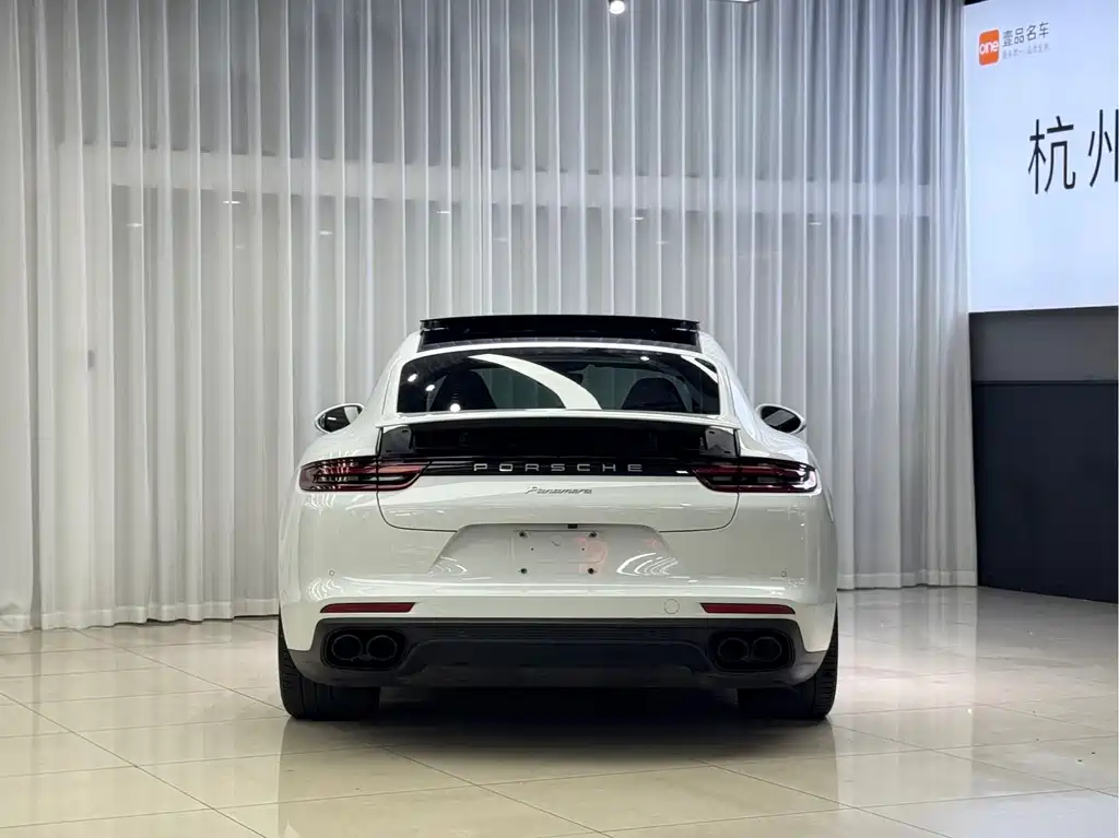 Porsche Panamera 2019 — фото 5