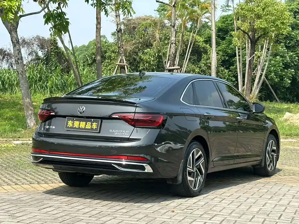 Volkswagen Sagitar 2023