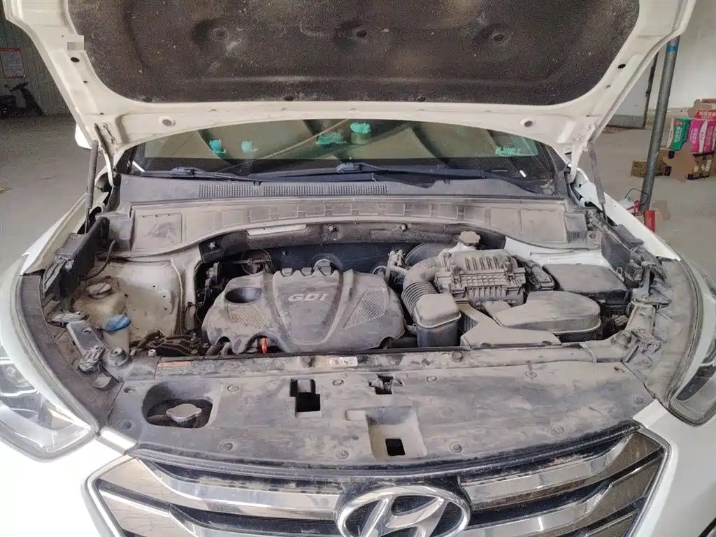 Hyundai Santa Fe 2015 — фото 21