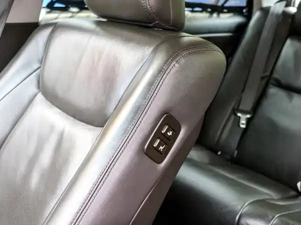Toyota Crown 2012
