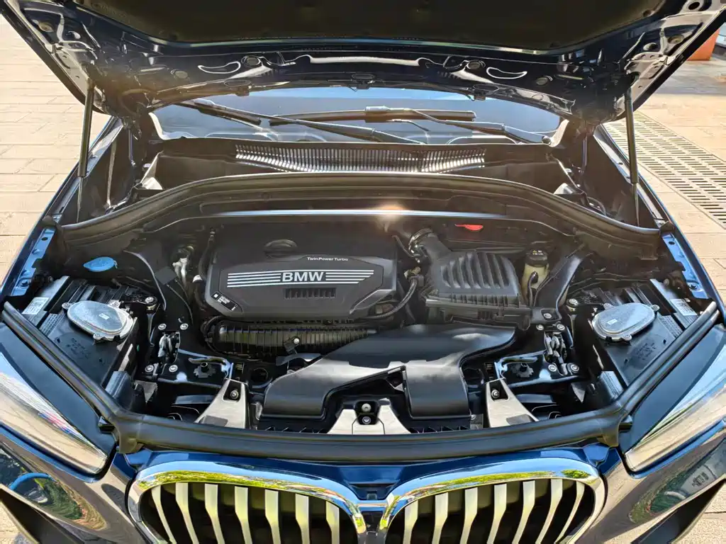 BMW X1 2022 — фото 8