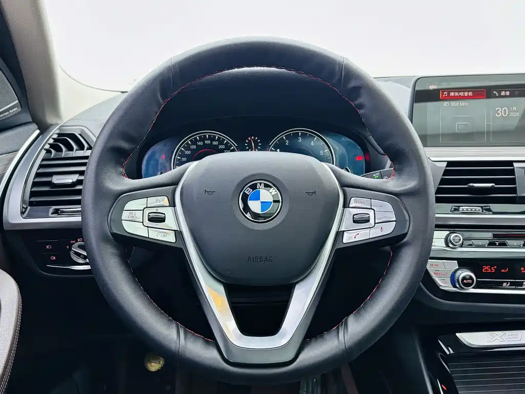 BMW X3 2019 — фото 12