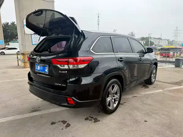 Toyota Highlander 2018