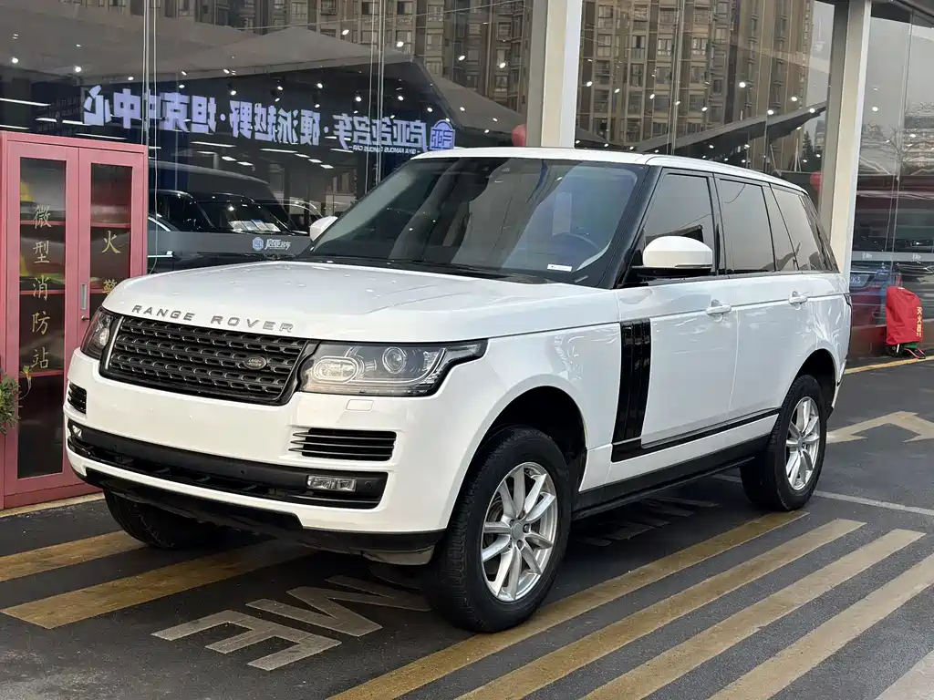 Land Rover Range Rover 2018 — фото 1