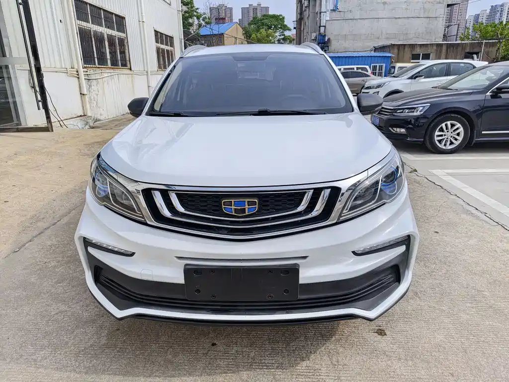 Geely Vision X3 2021 — фото 2