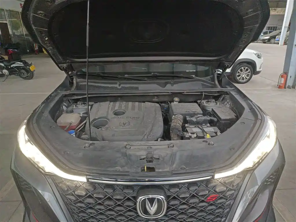Changan CS75 PLUS 2020 — фото 20