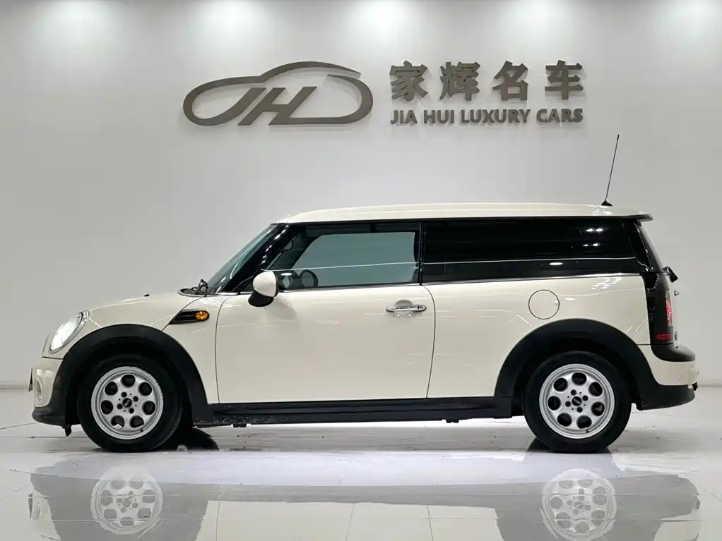 MINI Clubman 2014