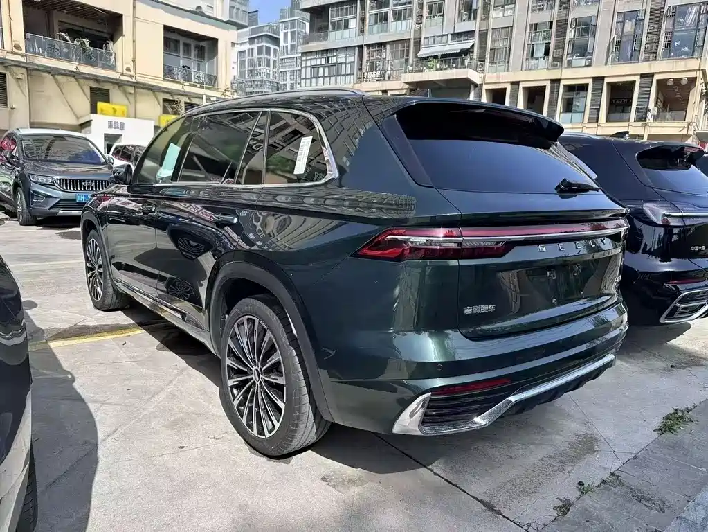 Geely Xingyue L 2024 — фото 16