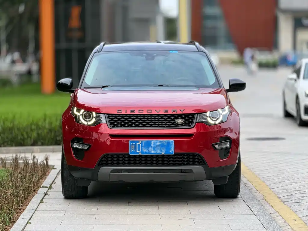Land Rover Discovery Sport 2019 — фото 2