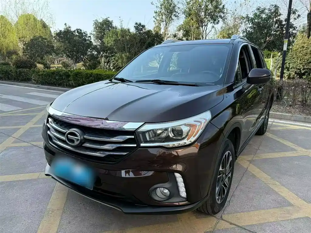GAC Motor Trumpchi GS4 2017 — фото 1
