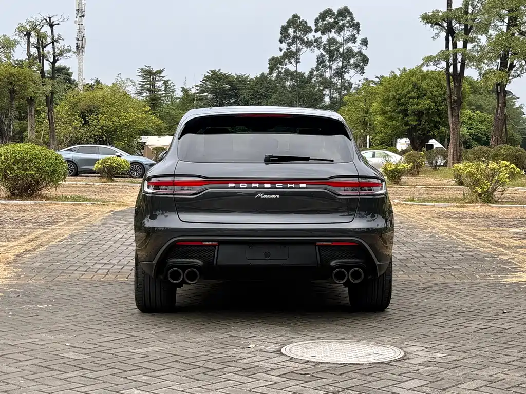 Porsche Macan 2023 — фото 20