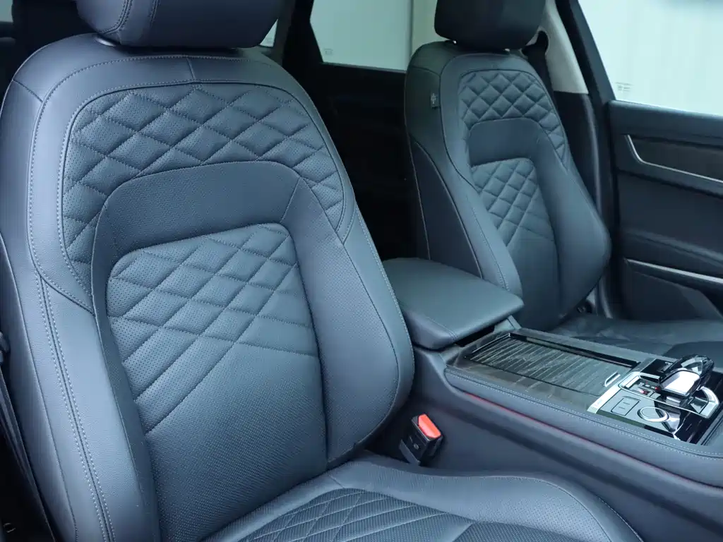 Jaguar XFL 2023 — фото 10