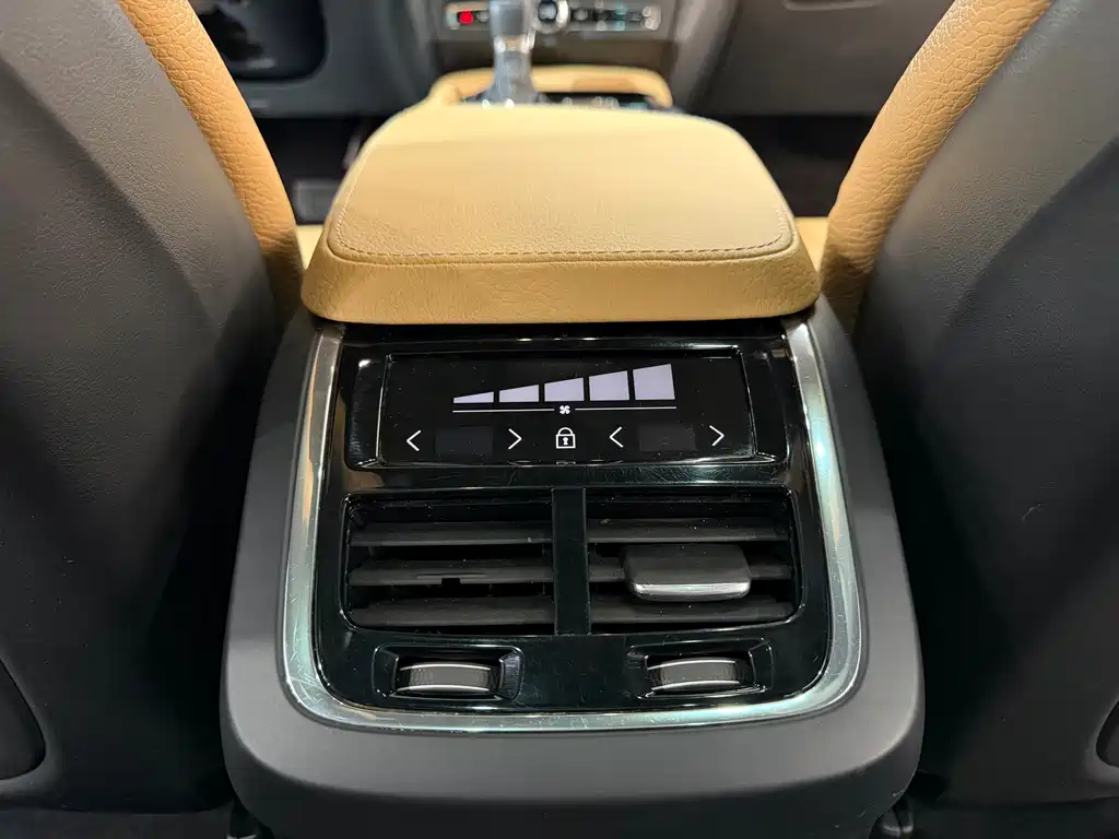 Volvo V90 2019 — фото 25