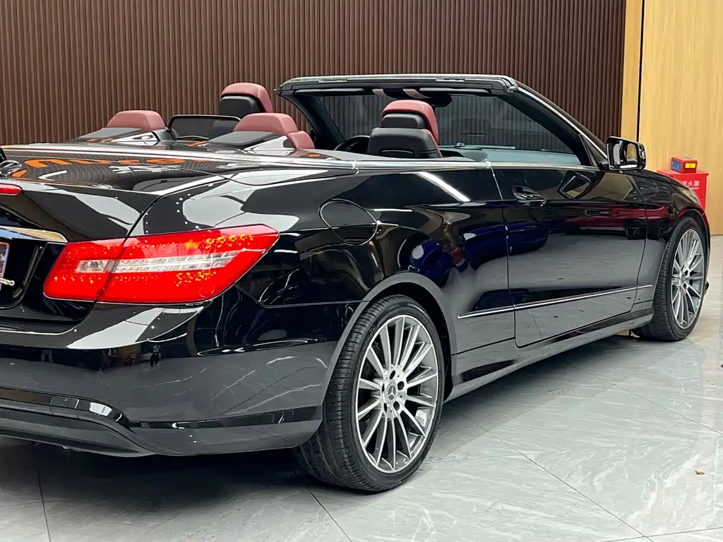 Mercedes-Benz E-Class 2014 — фото 20