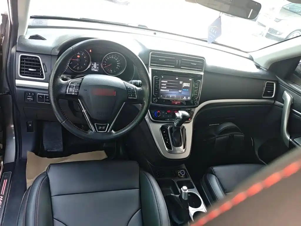 Haval H6 2015 — фото 10