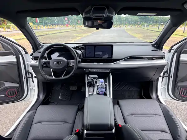Geely Xingrui 2024