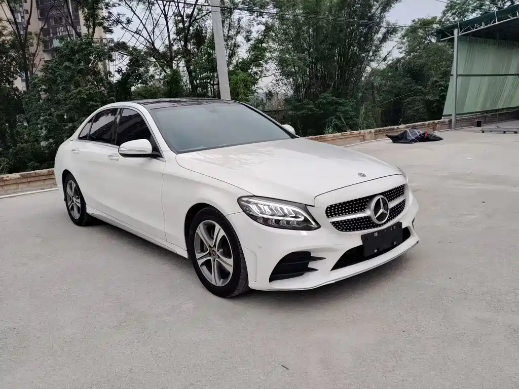 Mercedes-Benz C-Class 2019 — фото 3