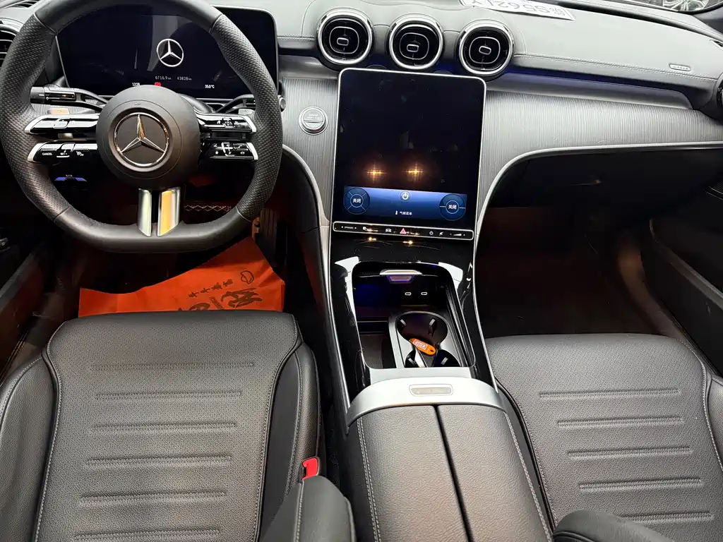 Mercedes-Benz C-Class 2022 — фото 11