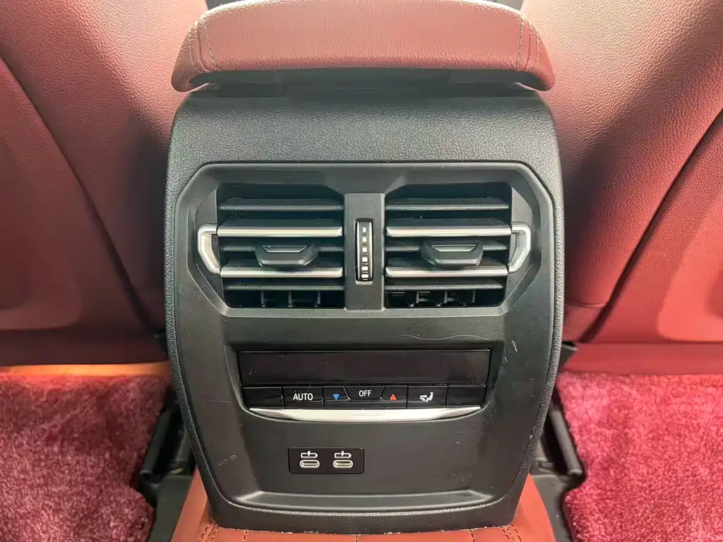 BMW i3 2023 — фото 15