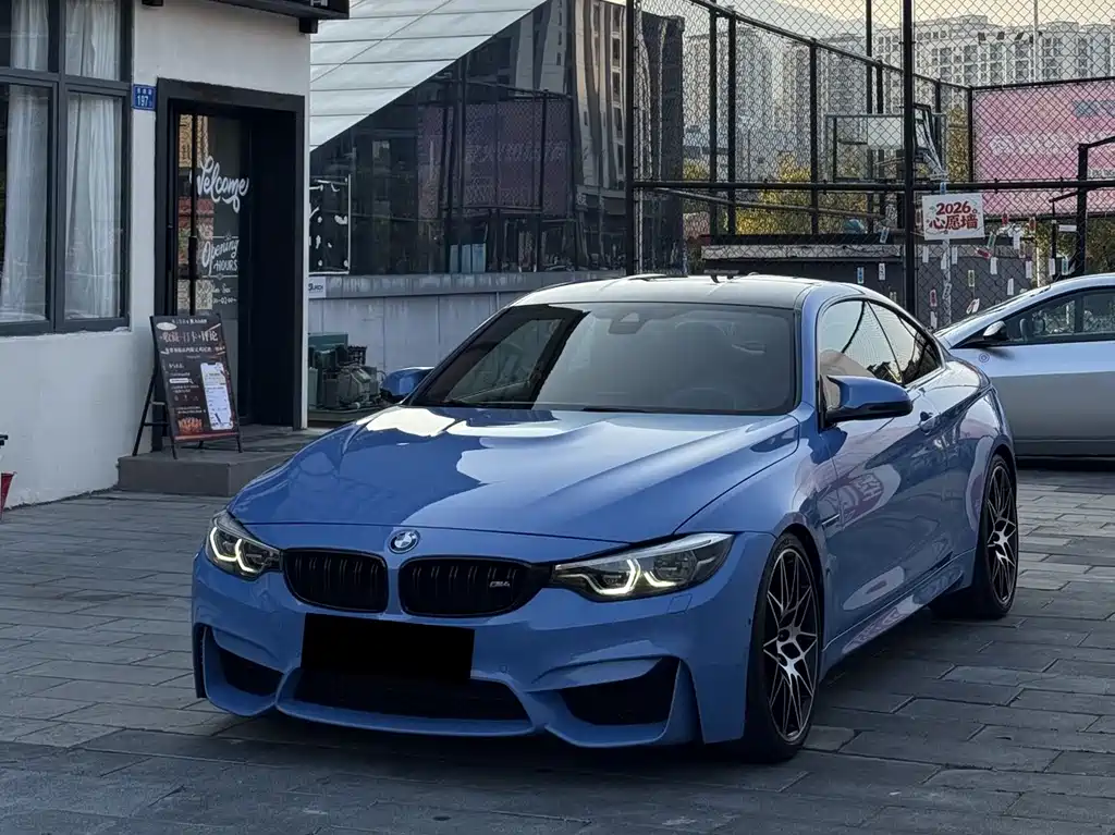 BMW M4 2018 — фото 7