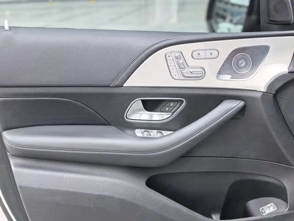 Mercedes-Benz GLE AMG 2020 — фото 13