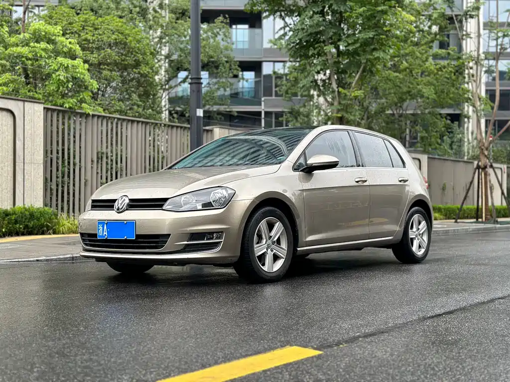 Volkswagen Golf 2016