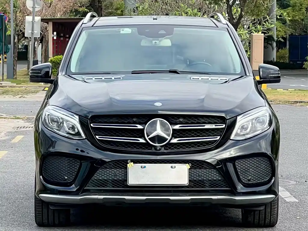 Mercedes-Benz GLE 2017 — фото 1