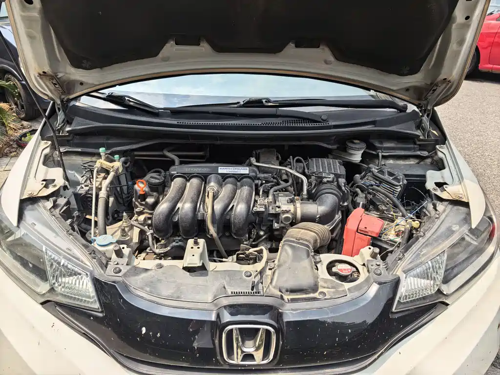 Honda Fit 2015 — фото 2
