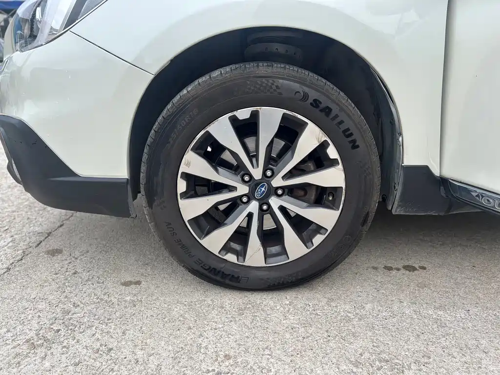 Subaru Outback 2017 — фото 16