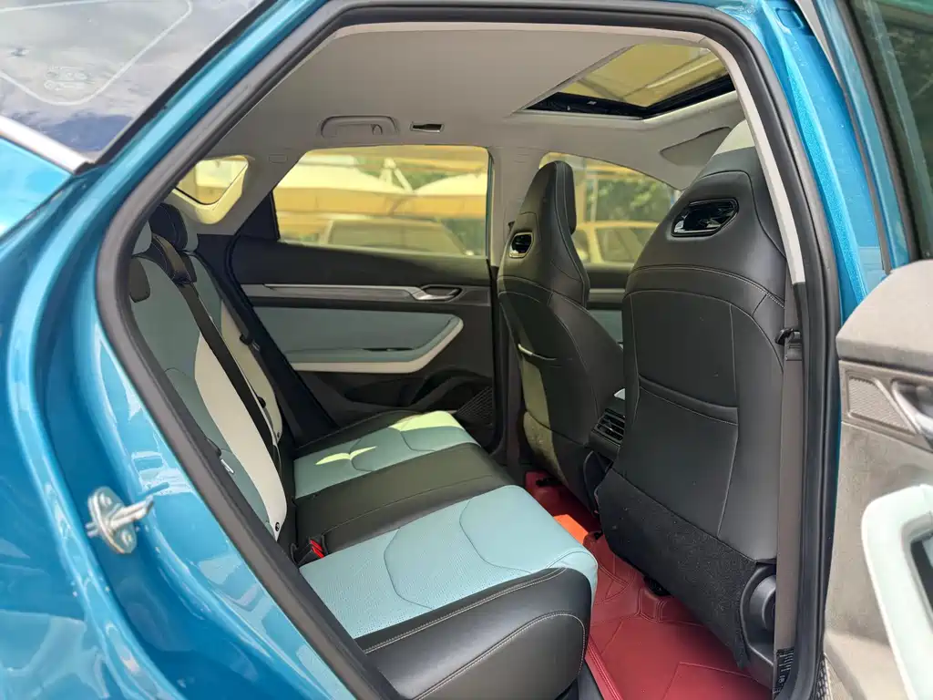 Geely Emgrand S 2022 — фото 12