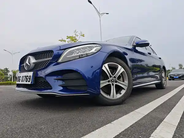 Mercedes-Benz C-Class 2019