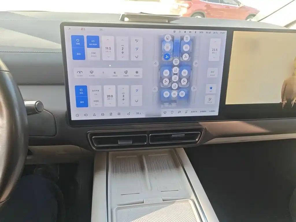 Li Auto Li MEGA 2024