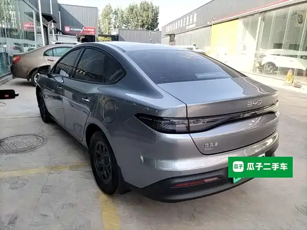 BYD Seal 05 DM-i 2025