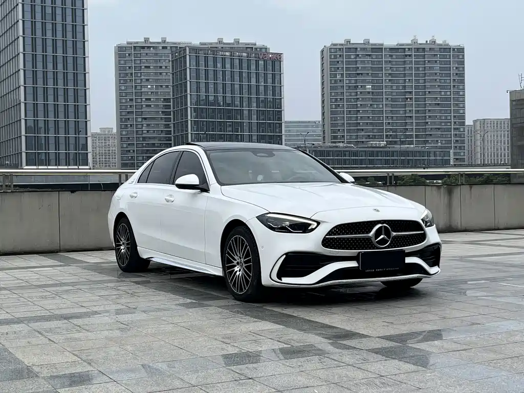 Mercedes-Benz C-Class 2023