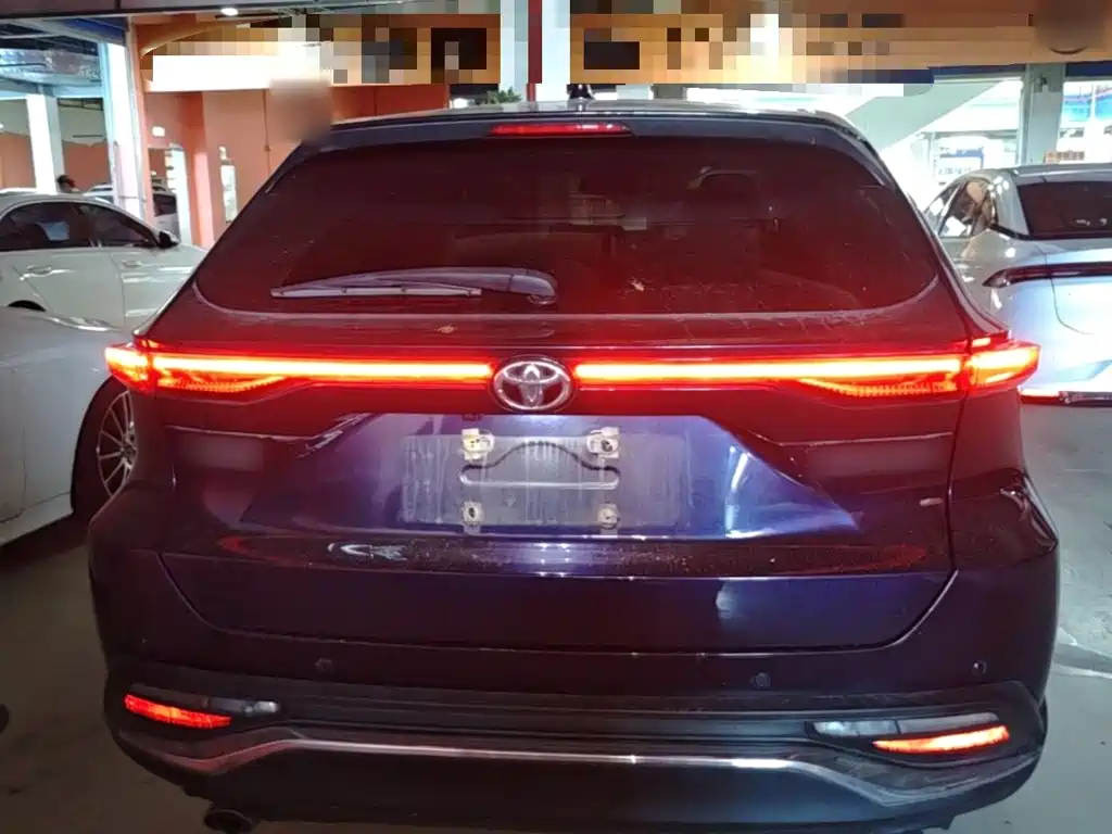 Toyota Harrier 2022 — фото 6