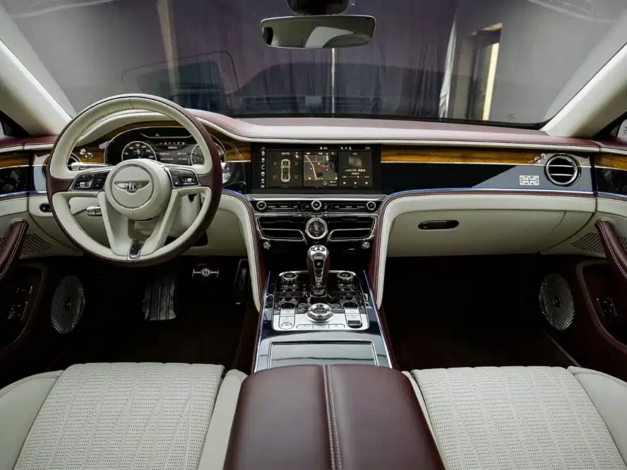 Bentley Flying Spur 2020 — фото 10