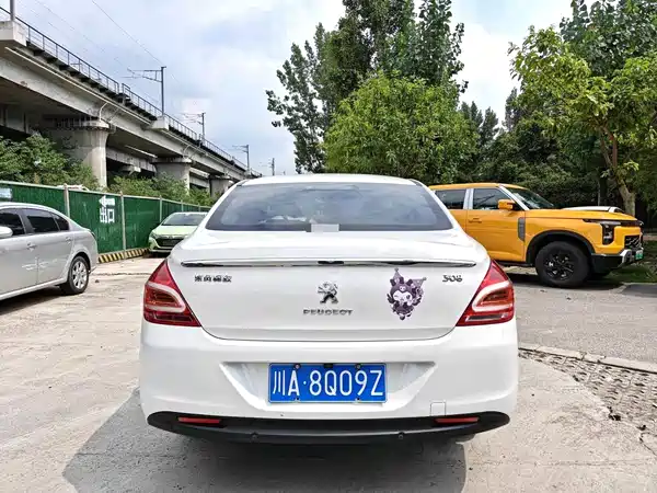 Peugeot 308 2016