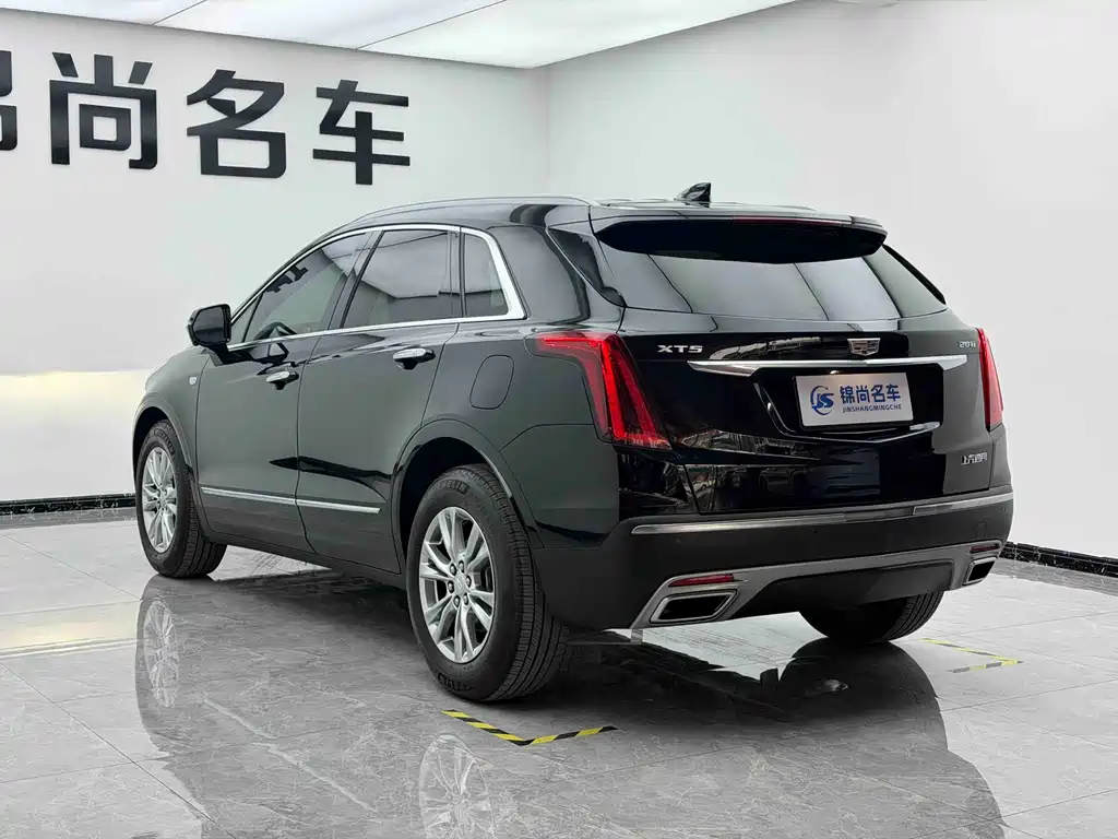 Cadillac XT5 2023 — фото 29