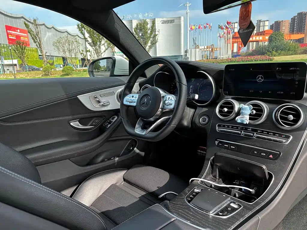 Mercedes-Benz C-Class 2021 — фото 11
