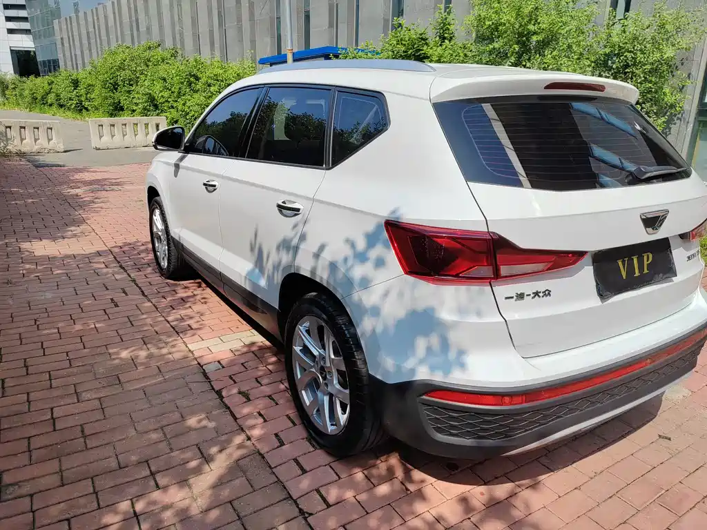 Jetta VS5 2022