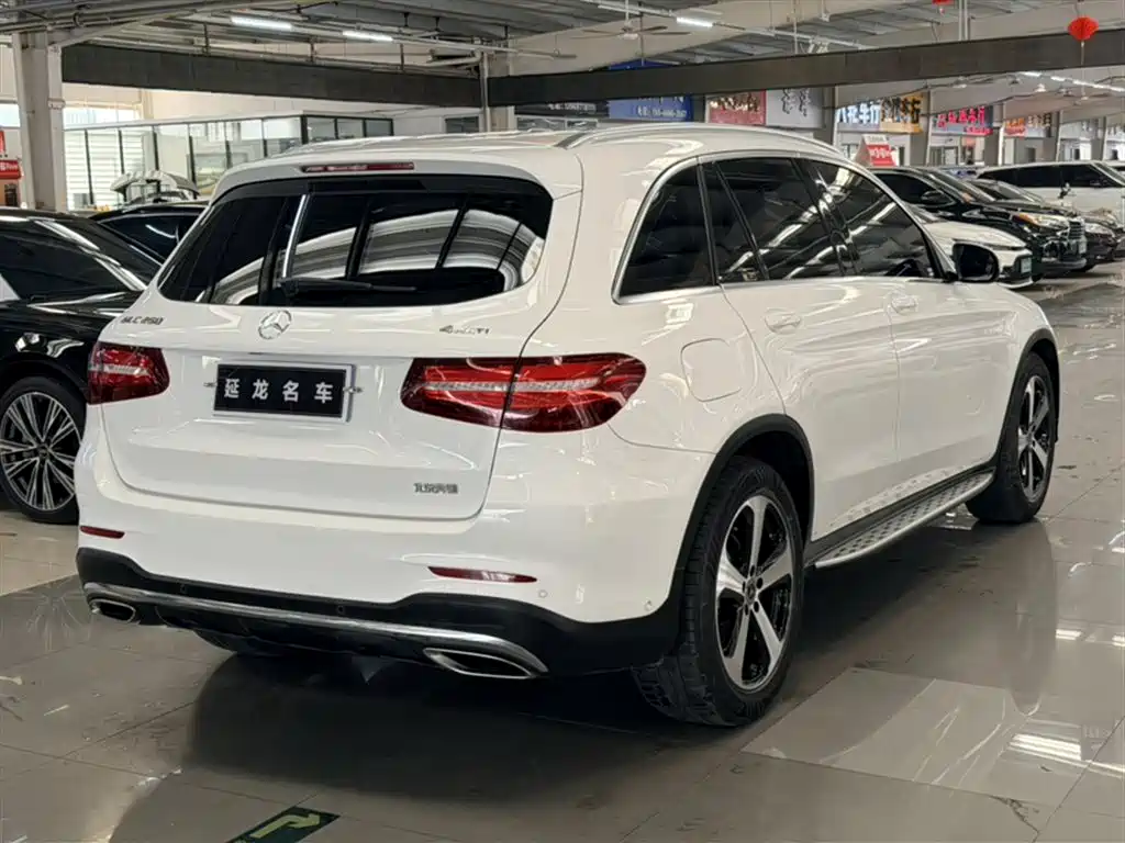 Mercedes-Benz GLC 2018 — фото 10