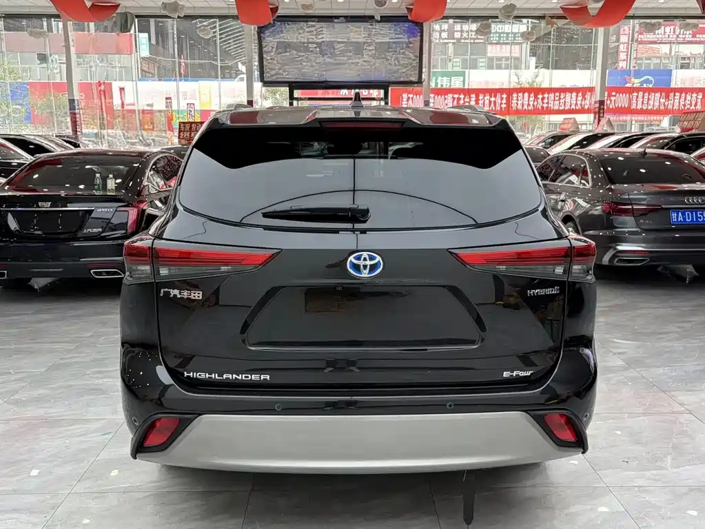 Toyota Highlander 2023