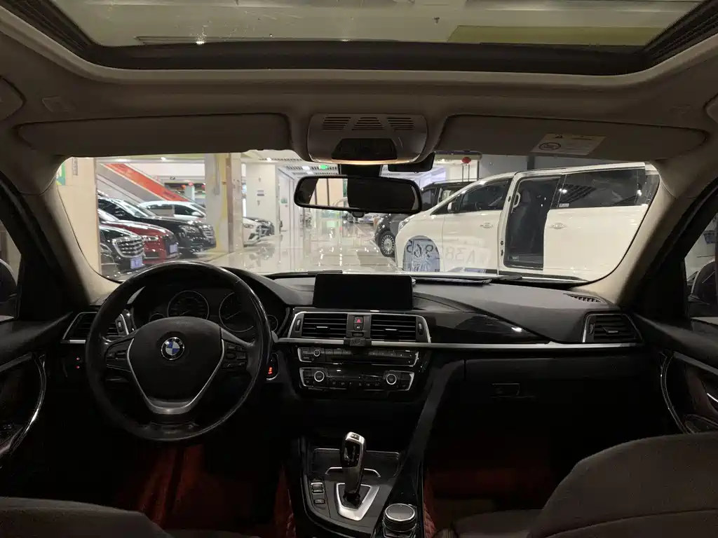 BMW 3 Series 2019