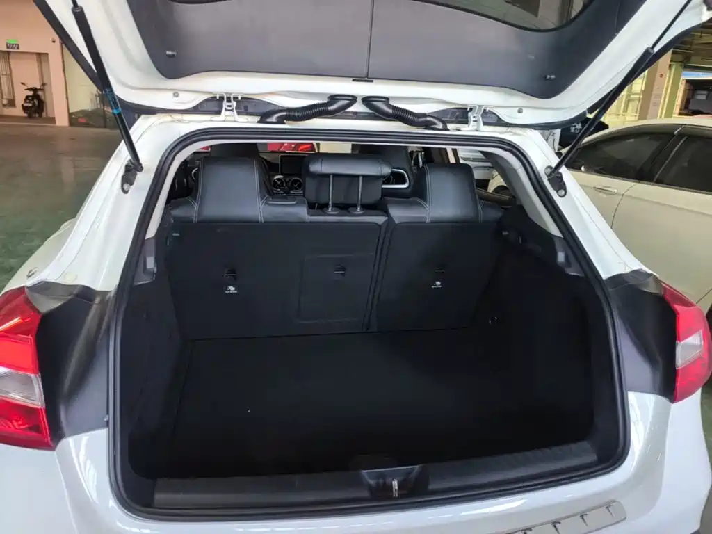 Mercedes-Benz GLA 2015 — фото 19