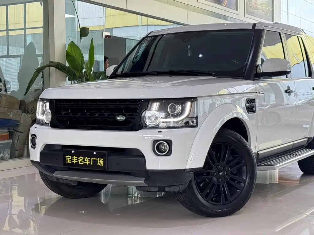 Land Rover Discovery 2015 — фото 15